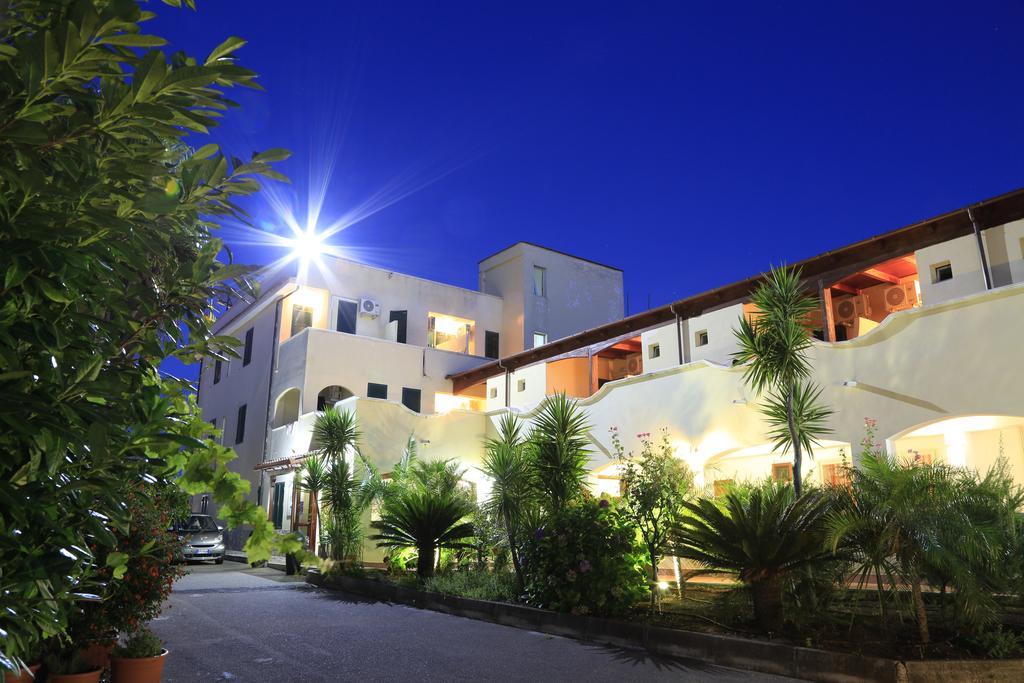Hotel Club Bellavista Vieste Exterior photo