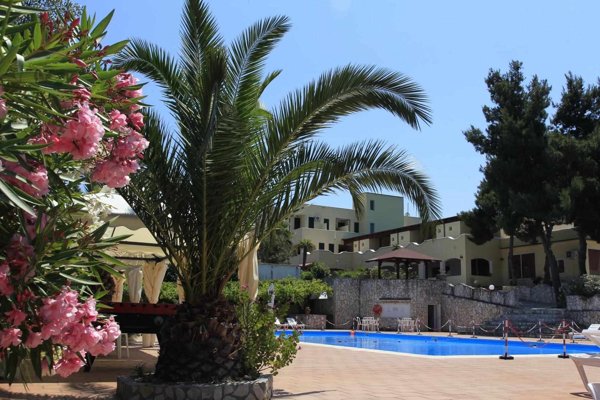 Hotel Club Bellavista Vieste Exterior photo